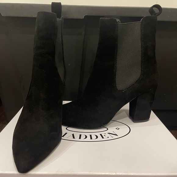 Booties - Picture 2 of 7